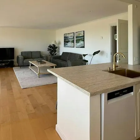 Swedish Timber House Overlooking Arreso Helsinge